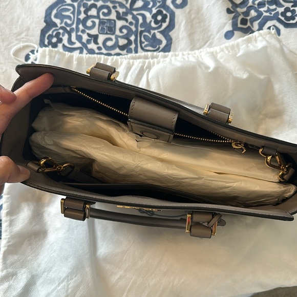 Prada Saffiano Soft Argilla - Picture 2 of 10